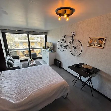 Avec Salle De Douche Cosy A Avec Balcon By La Conciergerie Apartment