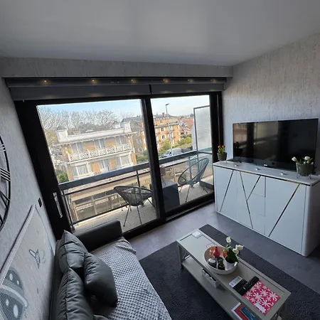 Διαμέρισμα Avec Salle De Douche Cosy A Avec Balcon By La Conciergerie De Panne